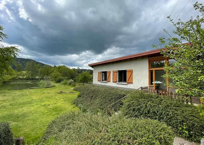 Prázdninový dům Le Et L'etang De Peche